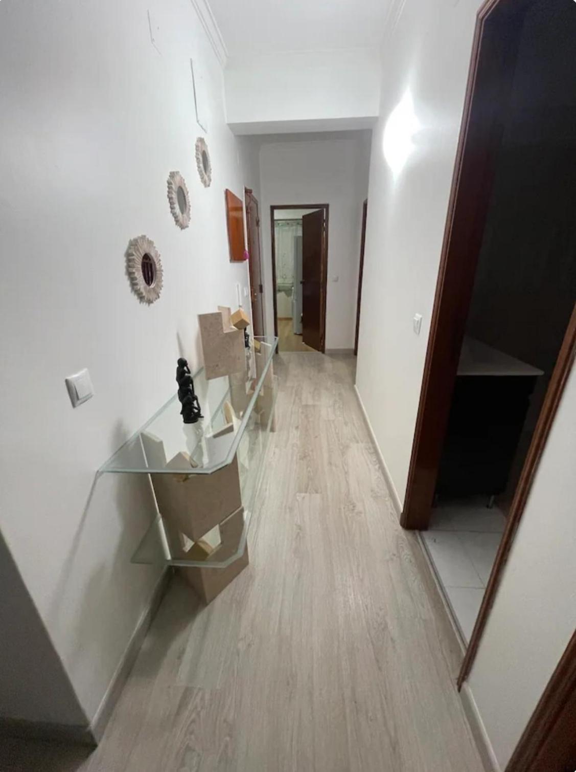 Quarto Calmo E Acolhedor Appartement Almada Buitenkant foto