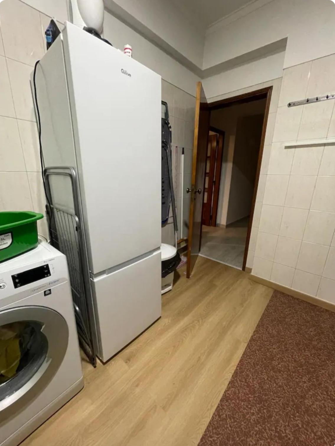 Quarto Calmo E Acolhedor Appartement Almada Buitenkant foto