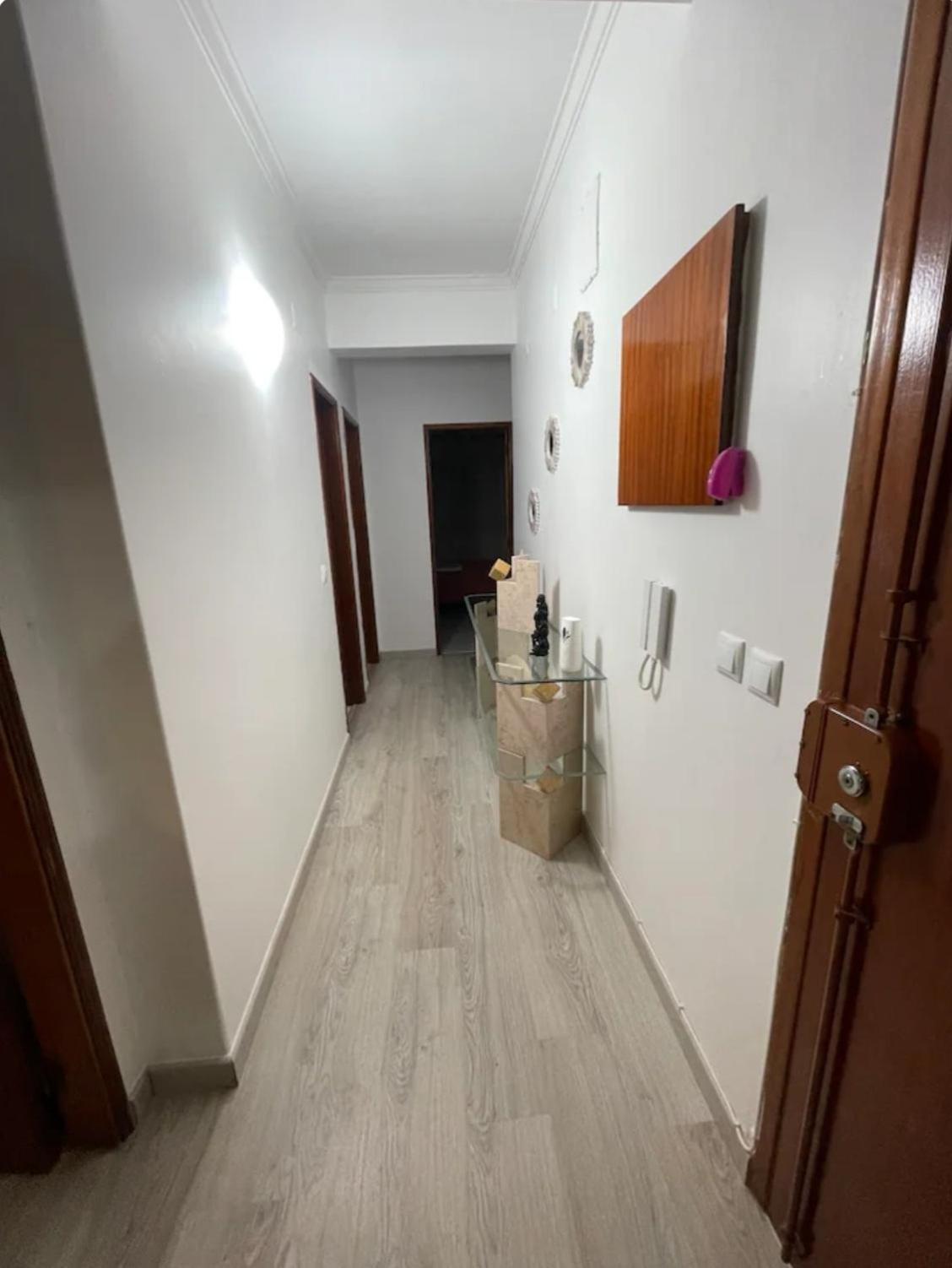Quarto Calmo E Acolhedor Appartement Almada Buitenkant foto